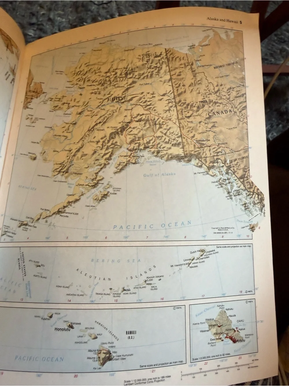 1990s Paperback World Atlas